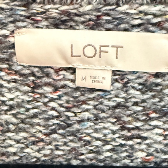 Loft Sweater Cardigan size Medium - Picture 2 of 6